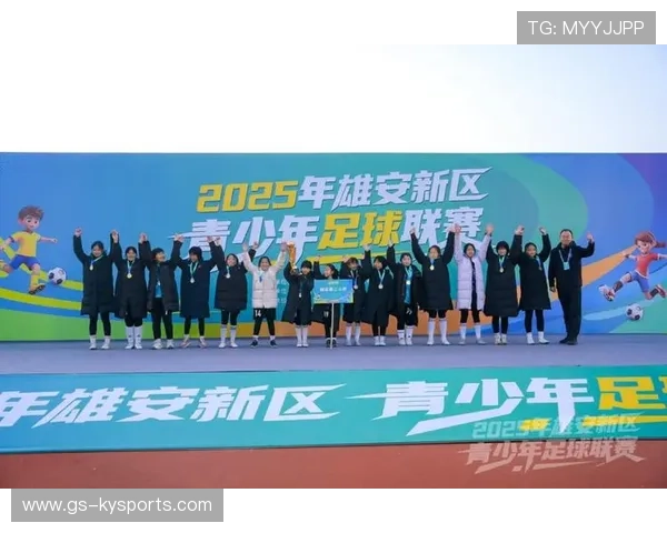 地方政府加大足球基础设施建设投入，为青少年提供优质比赛场地